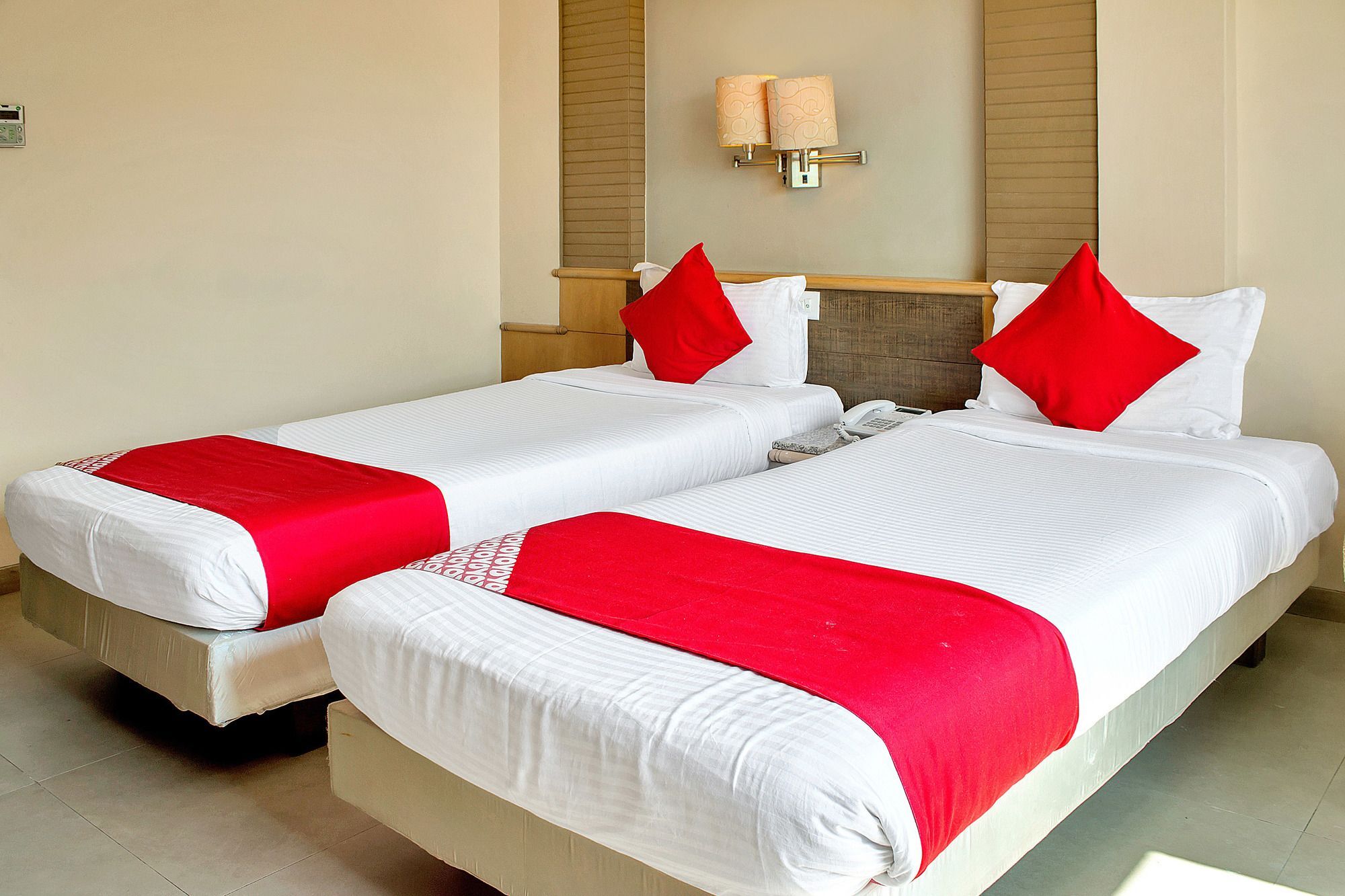 פונה Oyo 11089 Hotel Deccan 8 מראה חיצוני תמונה